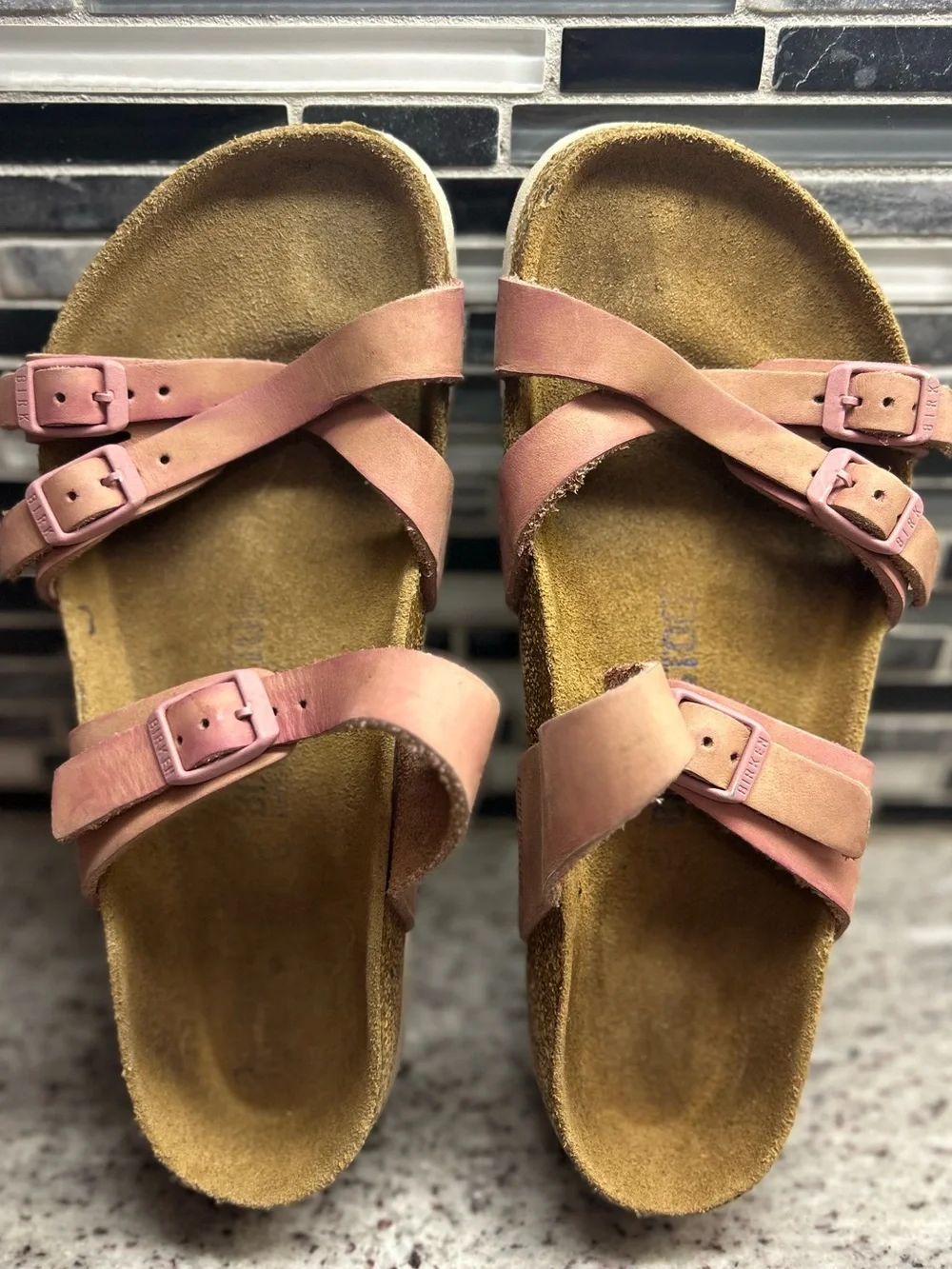Women's Birkenstock Franca distressed Pink Three-Buckle Slide Sandals size 8(39)